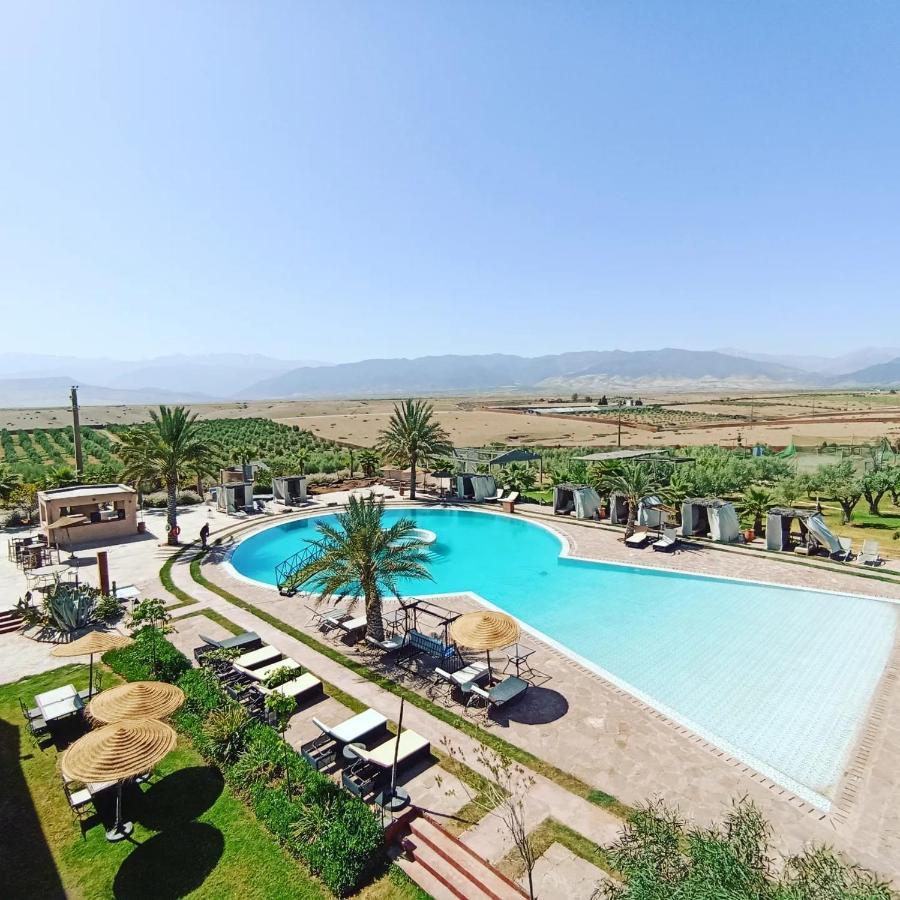 Bed and Breakfast Les Jardins D Amizmiz 6 Piscines Wawizelte Exterior foto