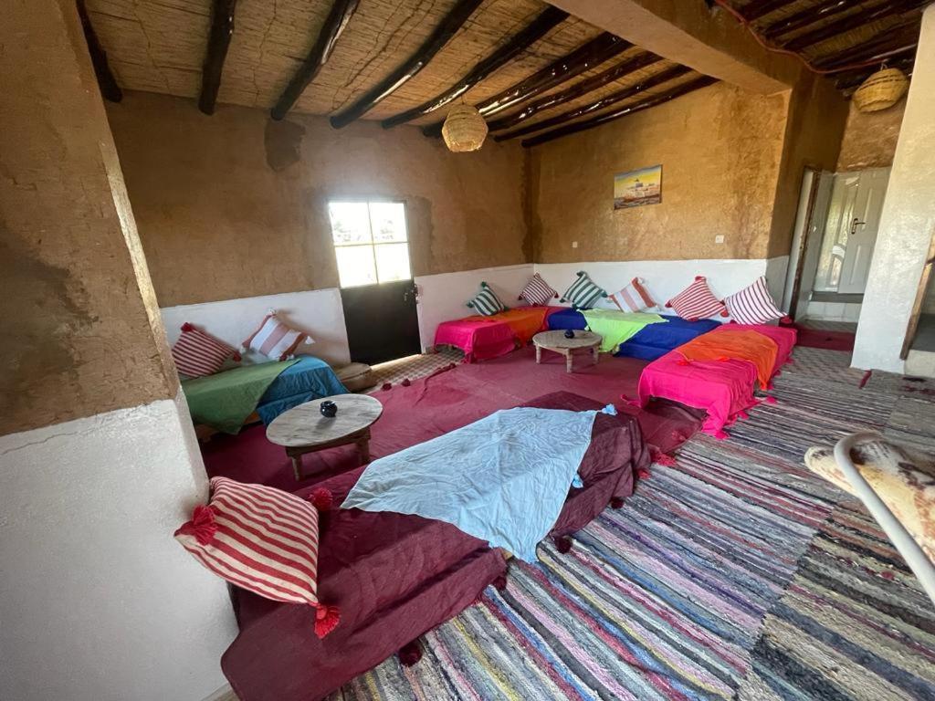 Bed and Breakfast Les Jardins D Amizmiz 6 Piscines Wawizelte Exterior foto