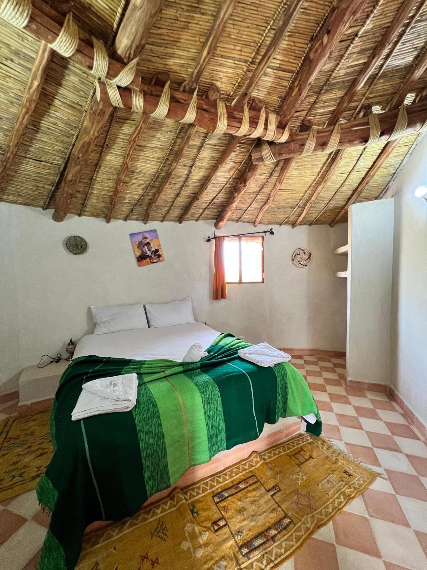 Bed and Breakfast Les Jardins D Amizmiz 6 Piscines Wawizelte Exterior foto